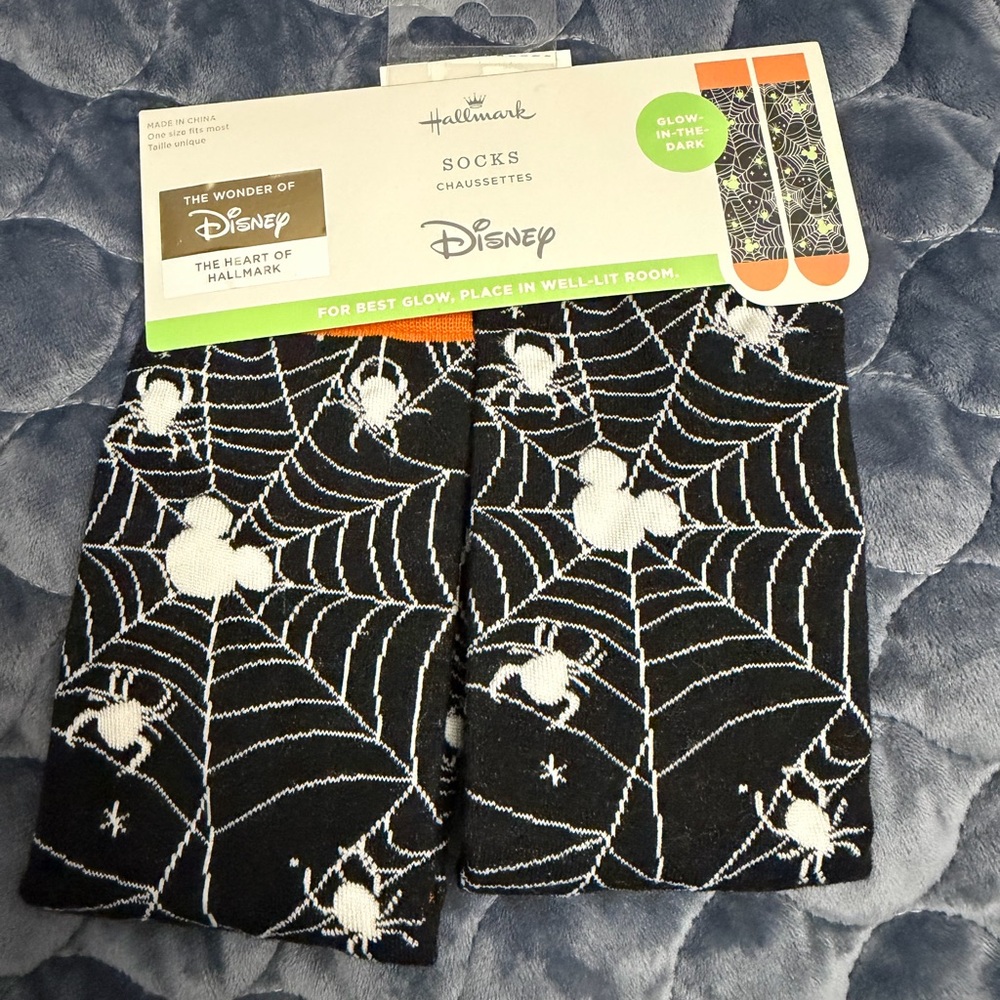 Disney Black and White Spider Web Socks Hallmark